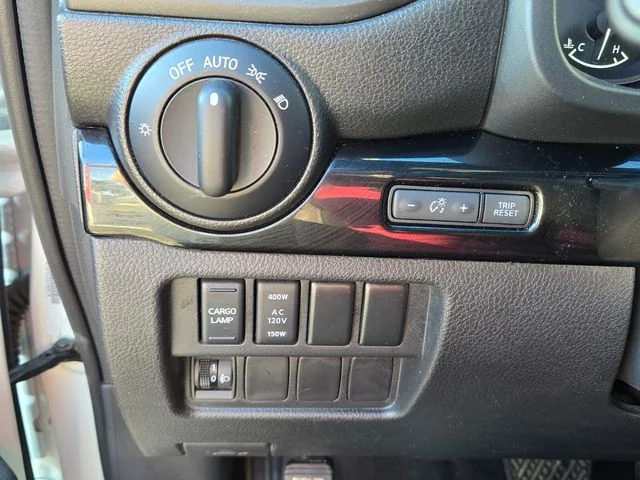 Used 2024 White Nissan SV image 27