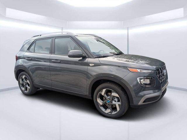 New 2026 Gray Hyundai SEL image 2