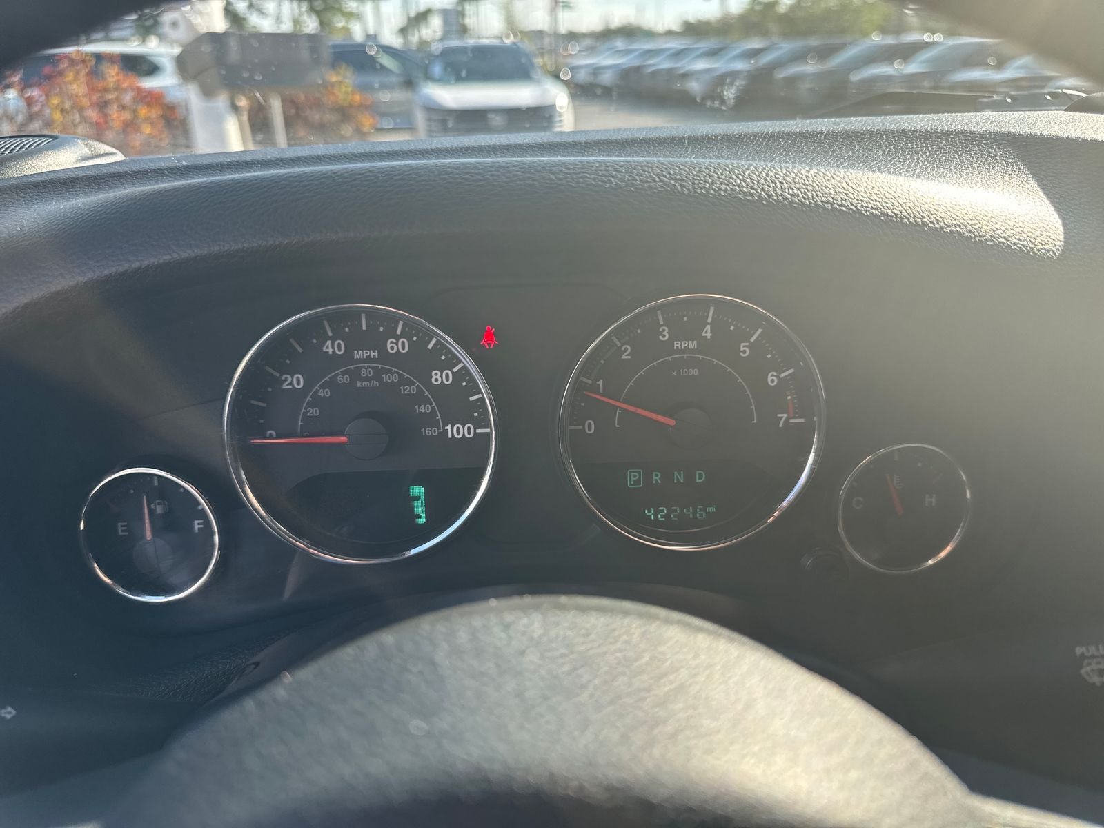 Used 2017 Gray Jeep Sahara image 16