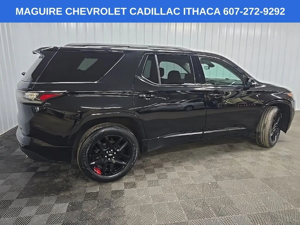 Used 2019 Black Chevrolet Premier image 3