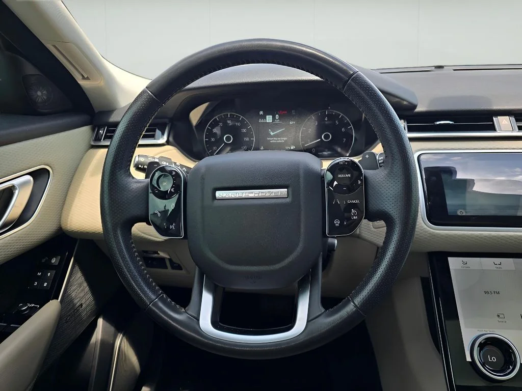 Used 2020 Byron Blue Metallic Land Rover S image 26