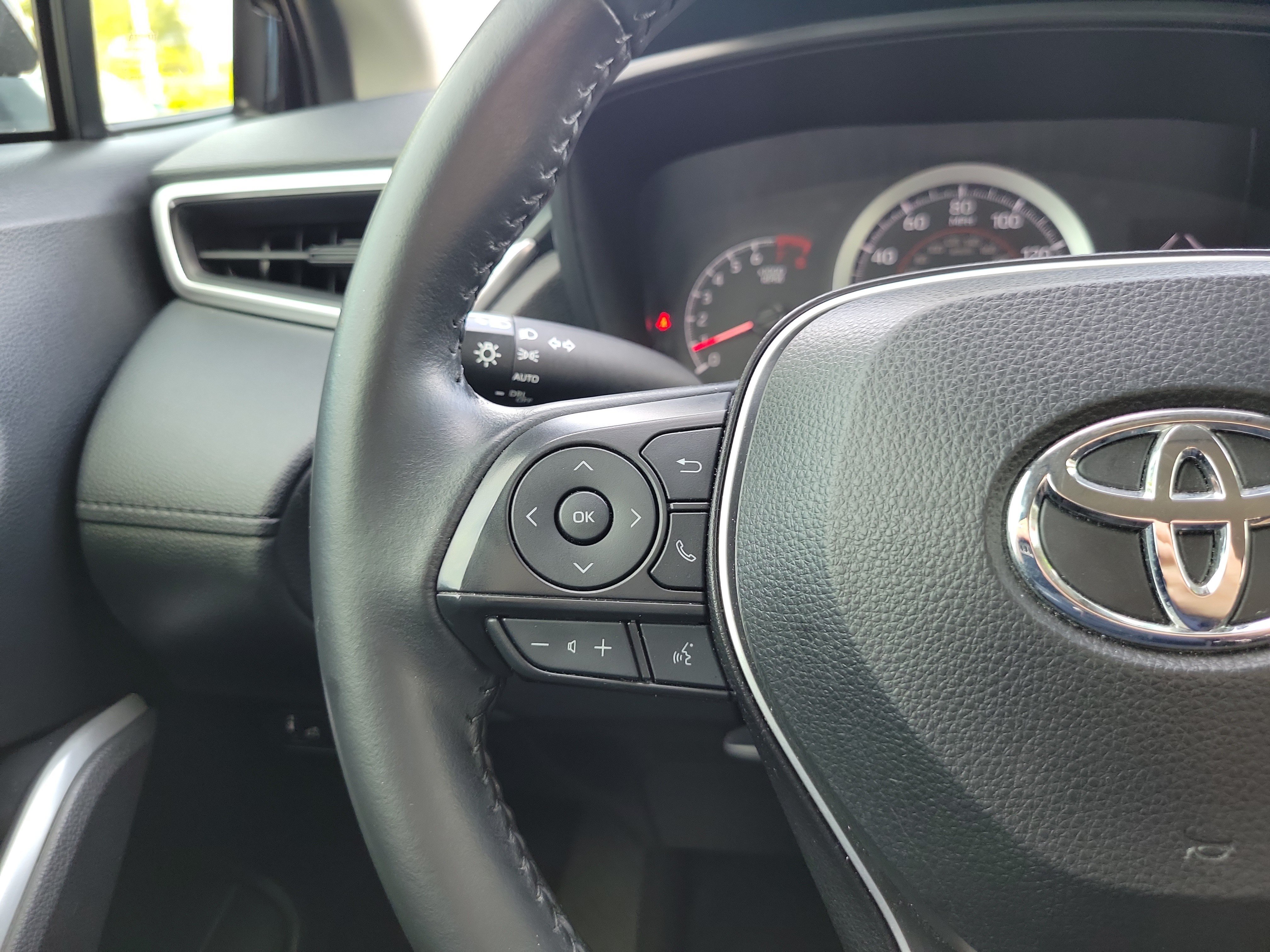 Used 2022 Jet Black Toyota LE image 21