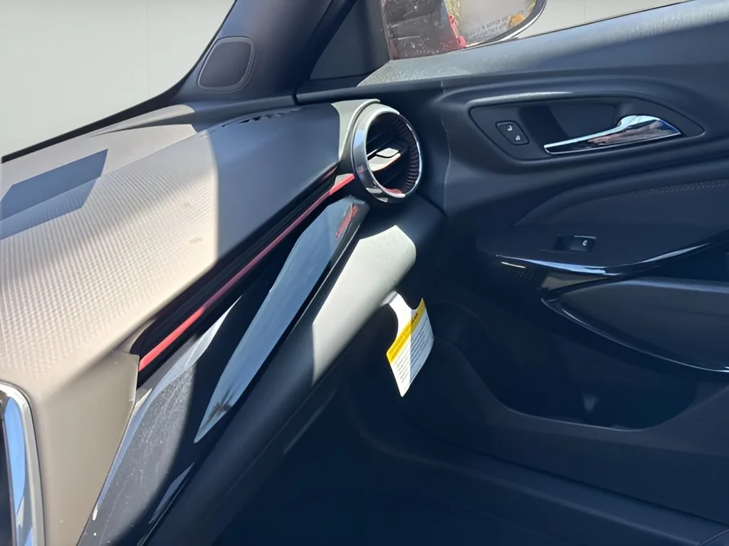 2026 Chevrolet Trax RS - Photo 21