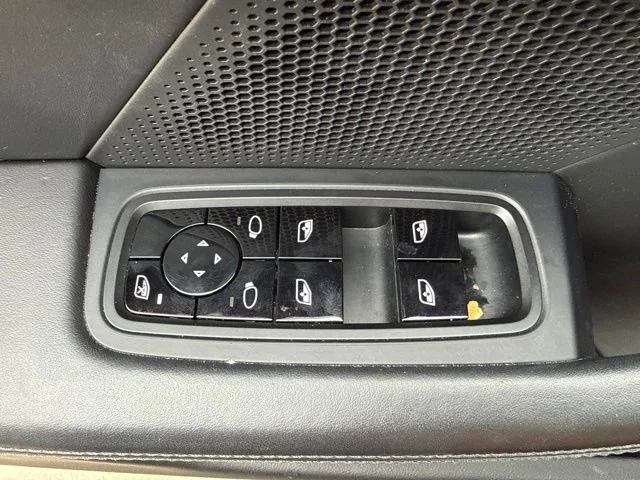 Used 2020 Black Porsche 4S image 15