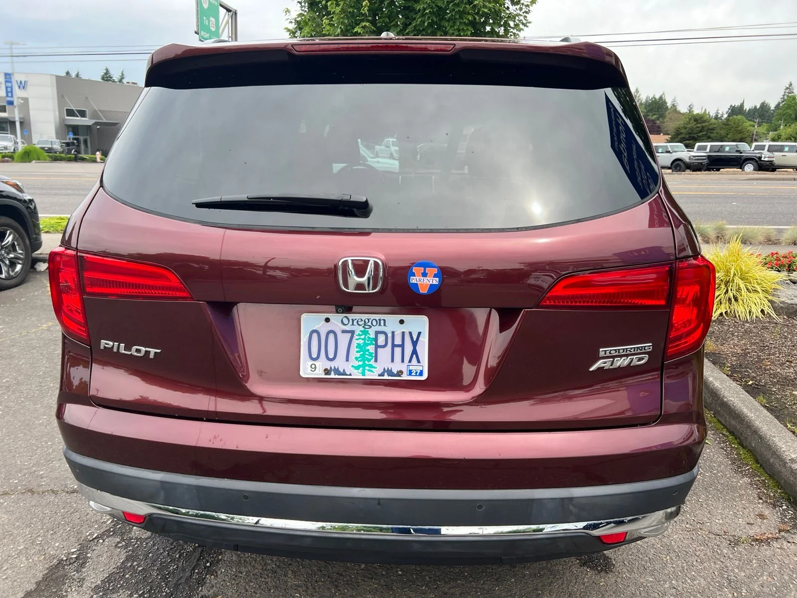 Used 2018 Deep Scarlet Pearl Honda Touring image 5