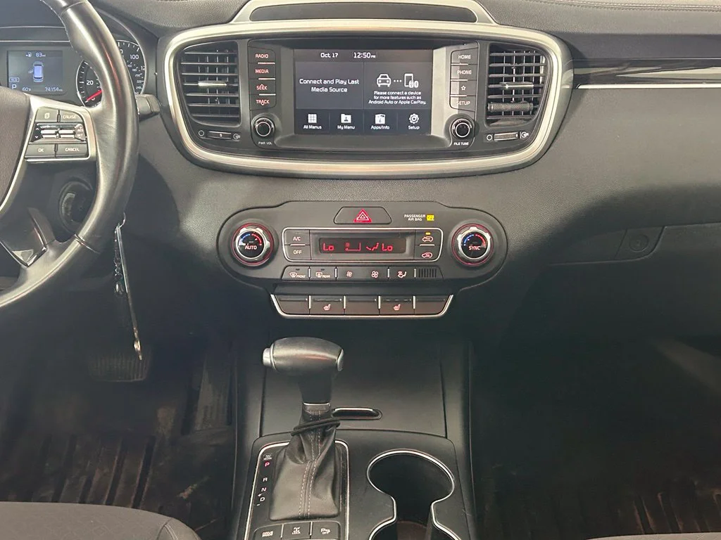 Used 2020 Kia Sorento LX with VIN 5XYPGDA39LG638563 for sale in Elk River, MN