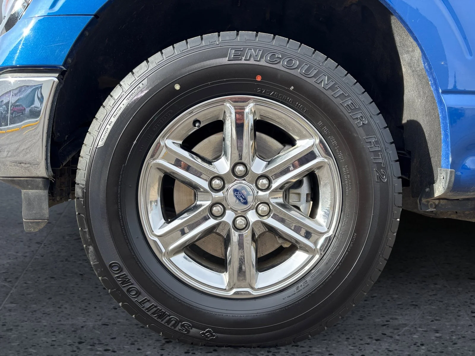 Used 2025 Blue Ford XLT image 2