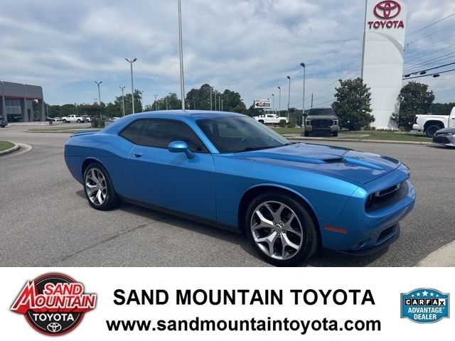 2015 Dodge Challenger SXT Plus's photo