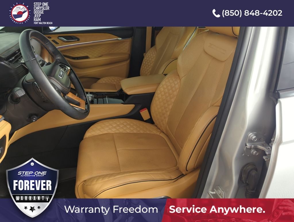 Used 2021 Silver Jeep Summit image 11