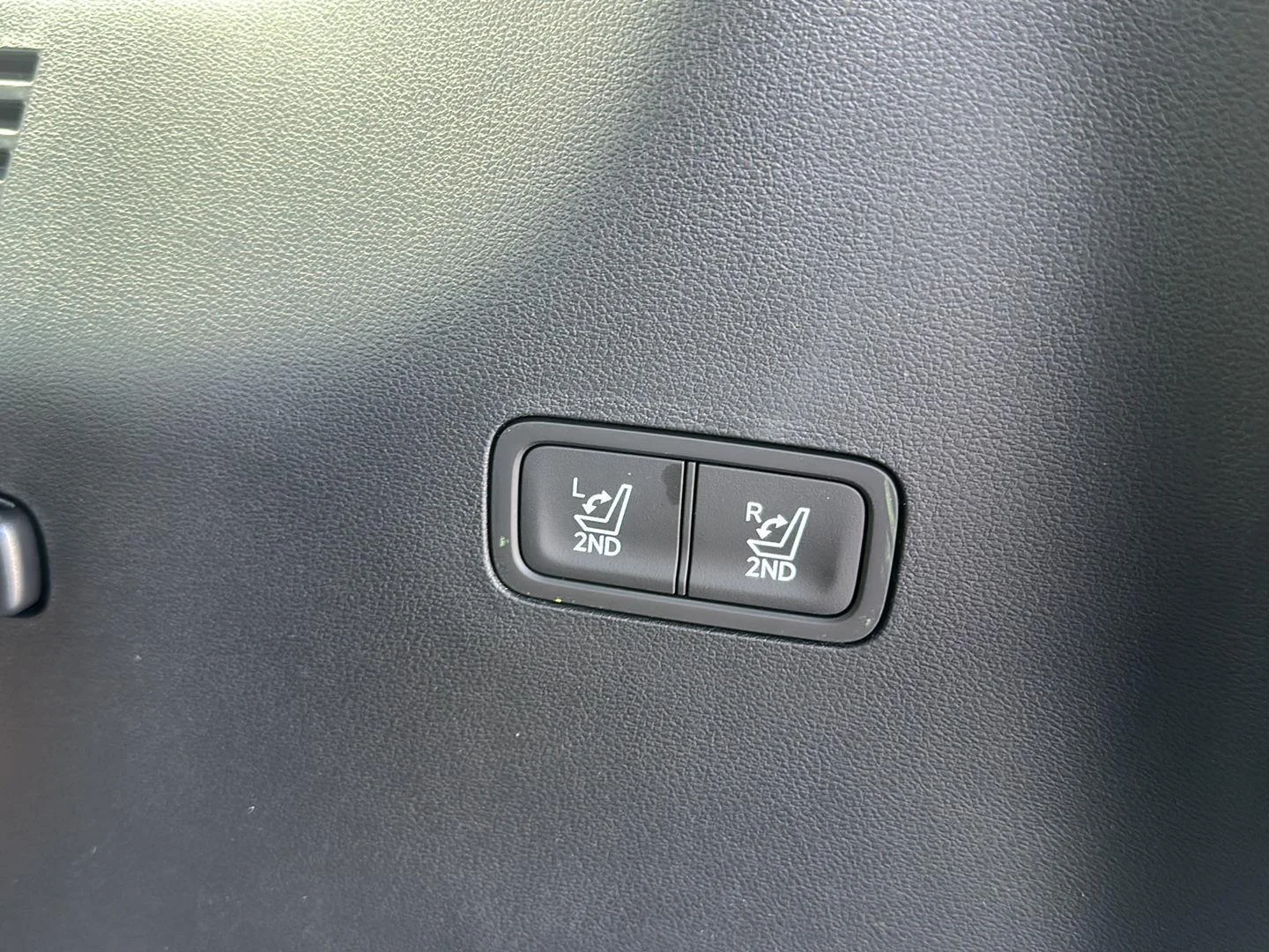New 2026 Ecotronic Gray Hyundai Calligraphy image 42