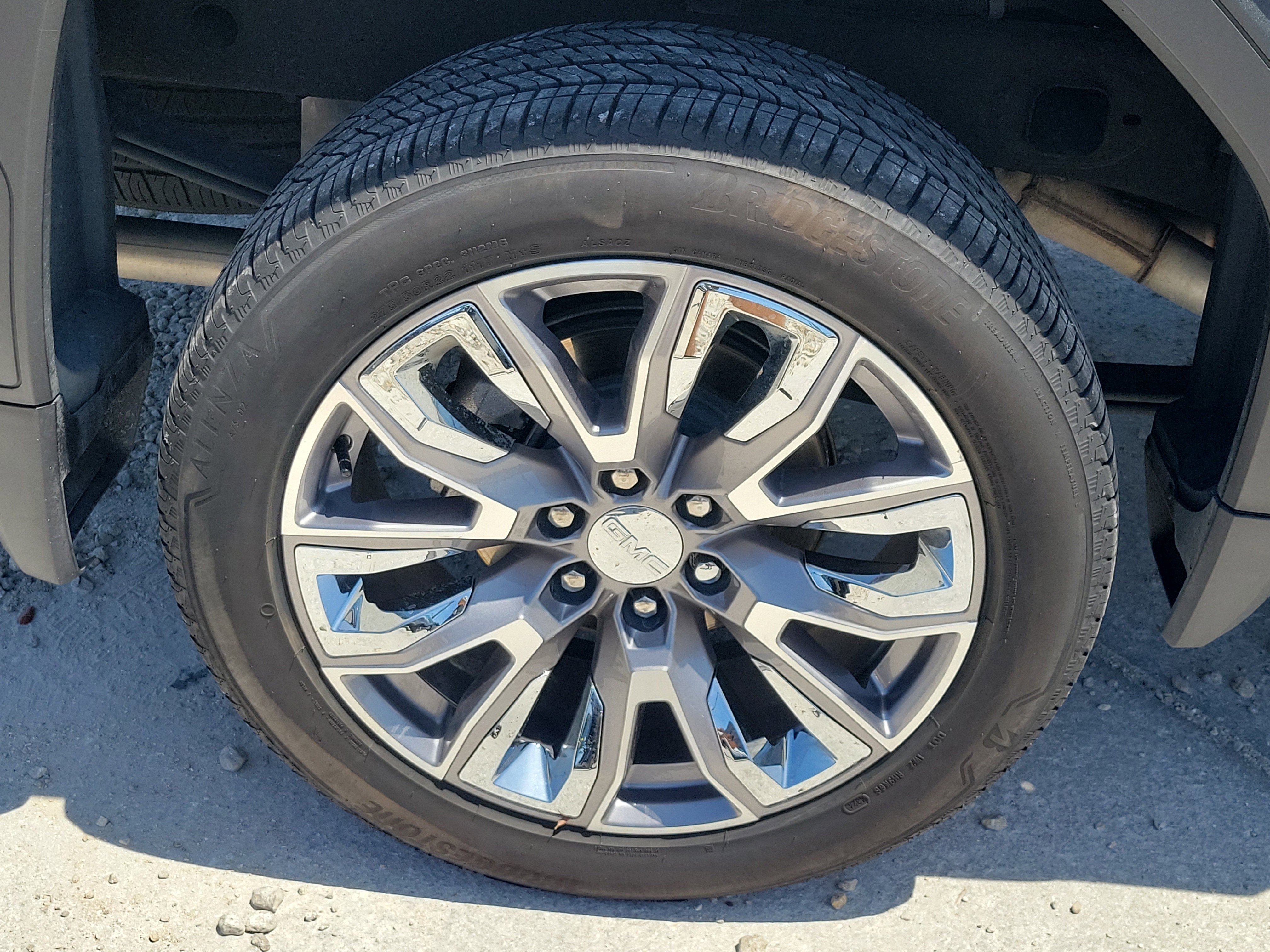 Used 2025 Downpour Metallic GMC Denali image 10