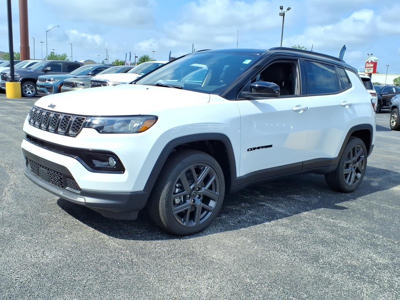 New 2026 Bright White Clear-Coat Exterior Paint Jeep Limited Altitude image 1