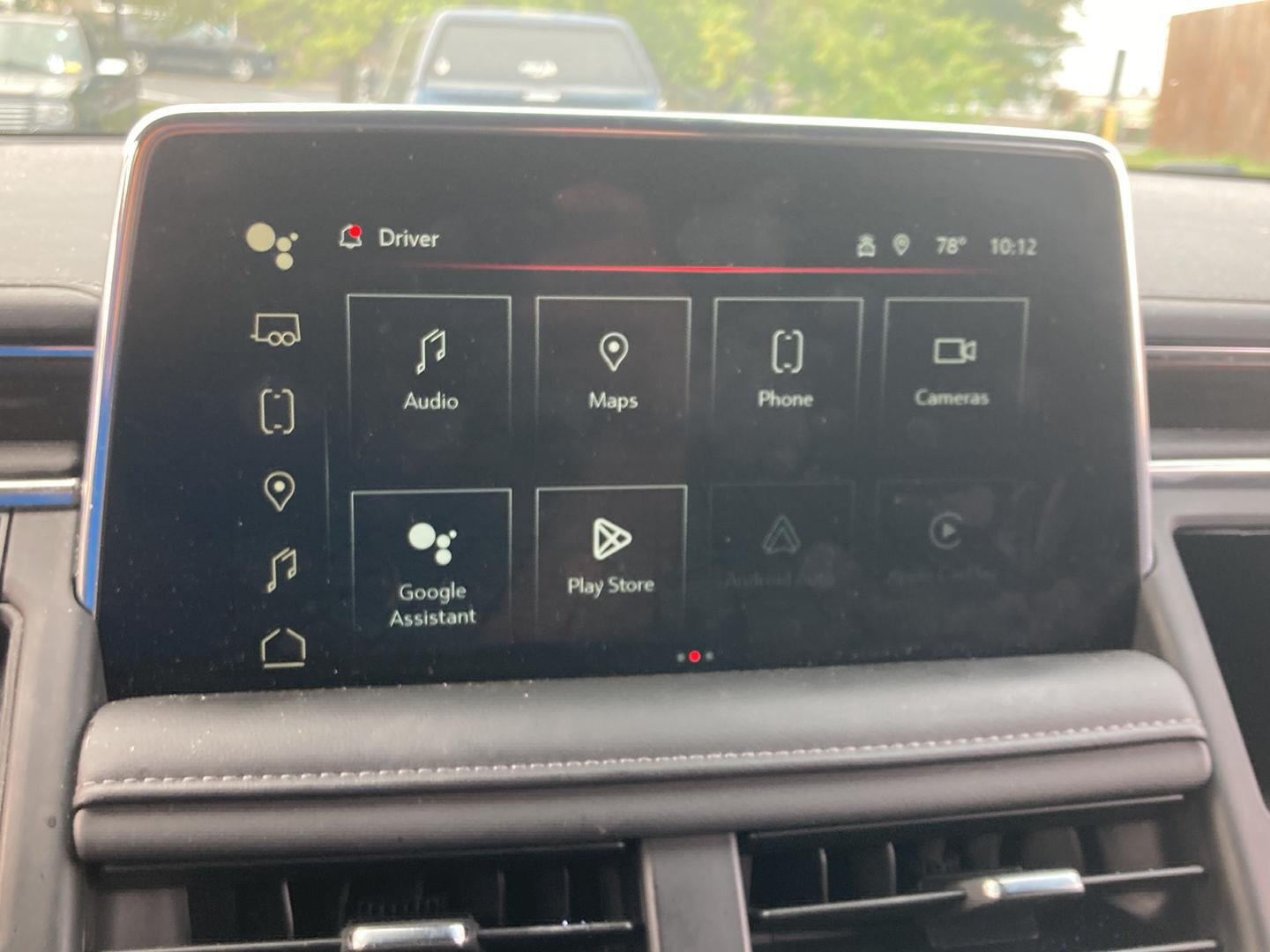 Used 2024 Summit White GMC SLE image 18