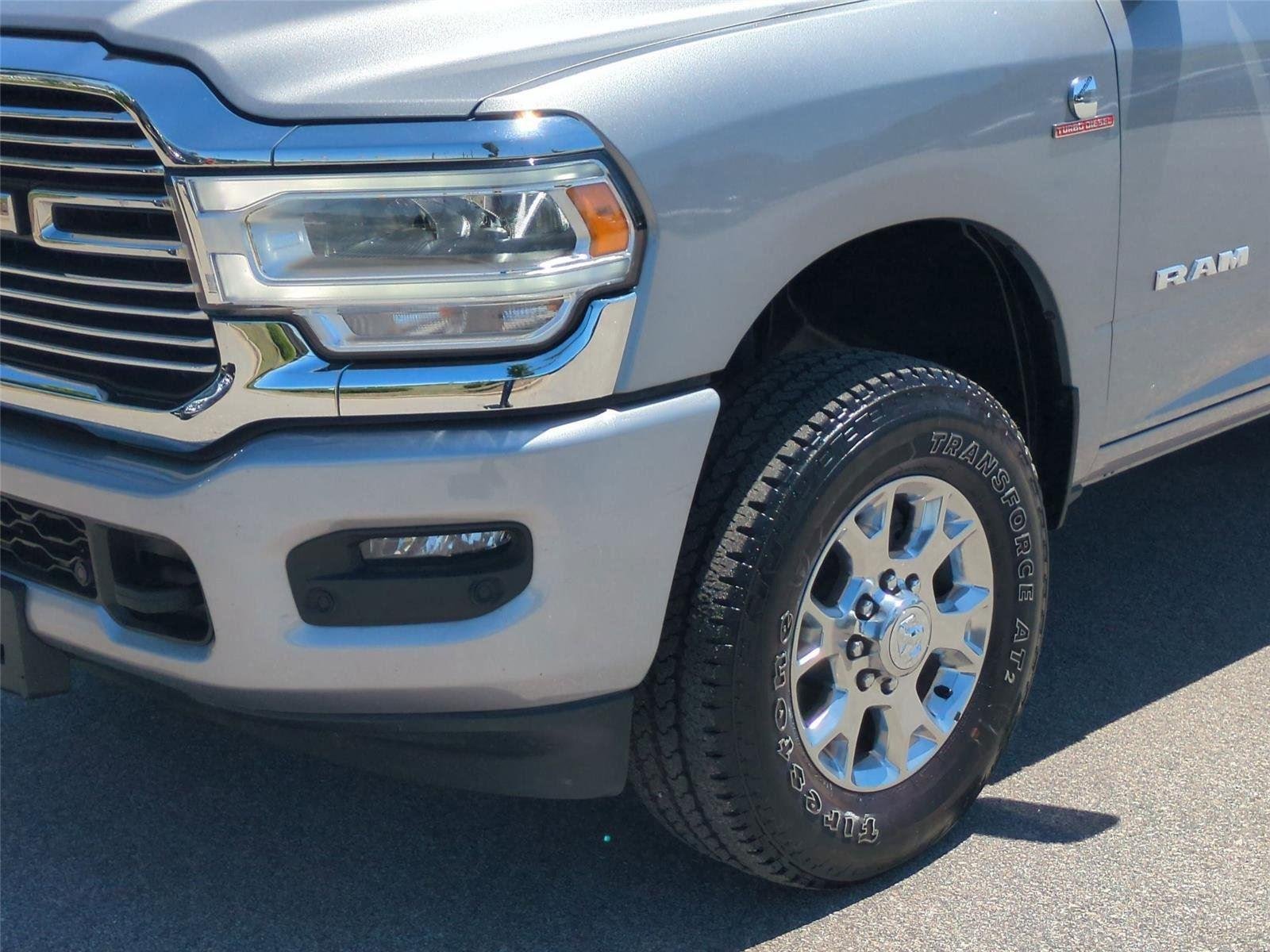 Used 2024 Billet Silver Metallic Clearcoat Ram Laramie image 9