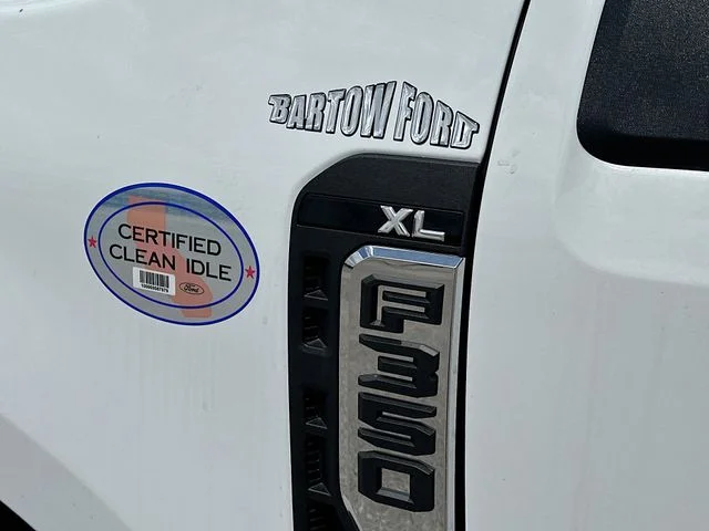 New 2026 Oxford White Ford XL image 16
