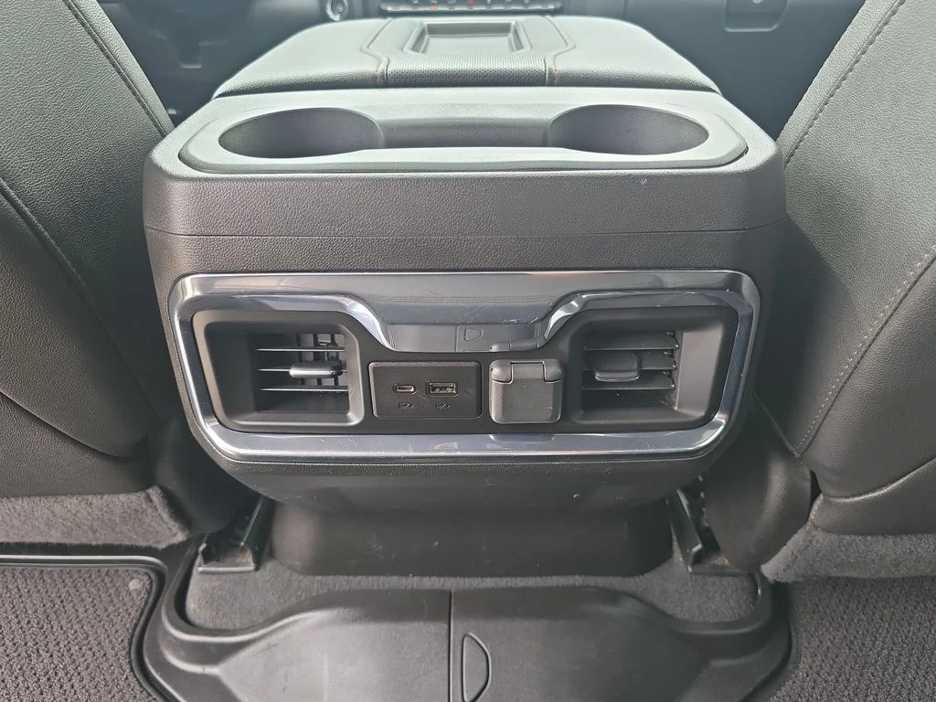 Certified Used 2022  GMC AT4 image 22