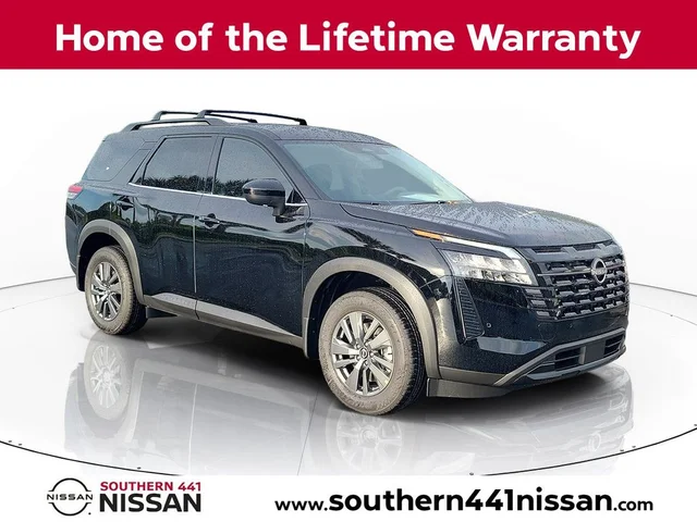 2026 Nissan Pathfinder SV