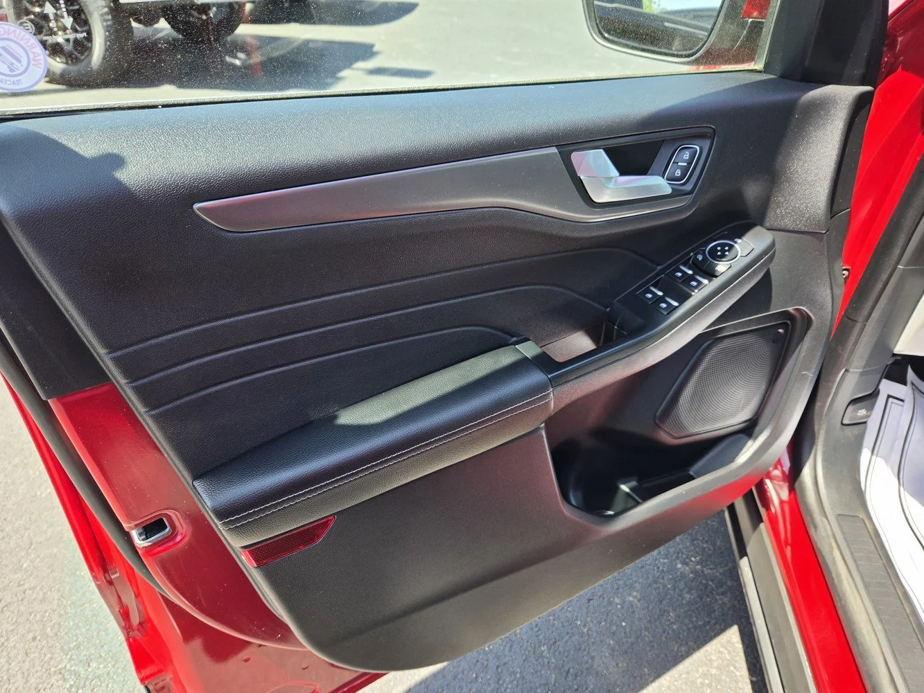Used 2026  Ford PHEV image 36