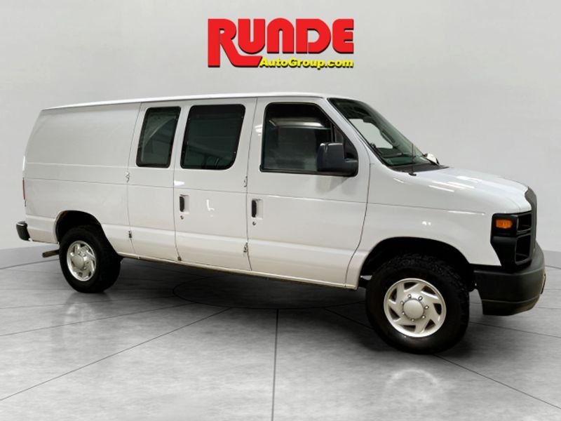 2013 Ford E-Series Econoline Van Commercial