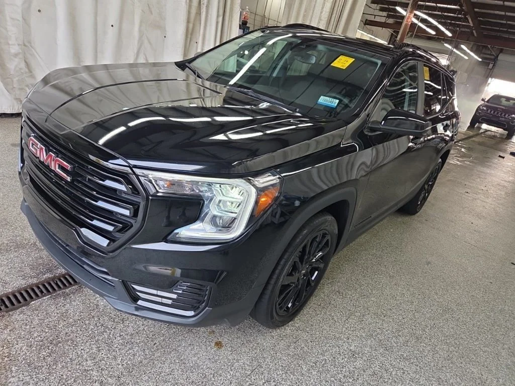Certified Used 2024 Black GMC SLE image 2
