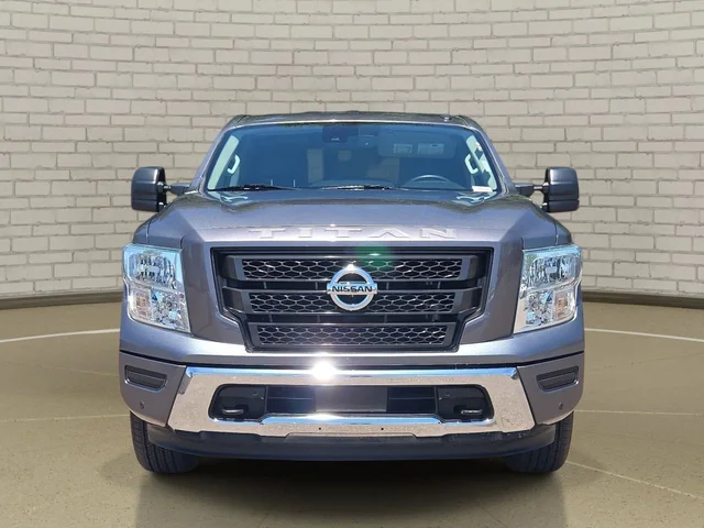 2021 Nissan Titan SV