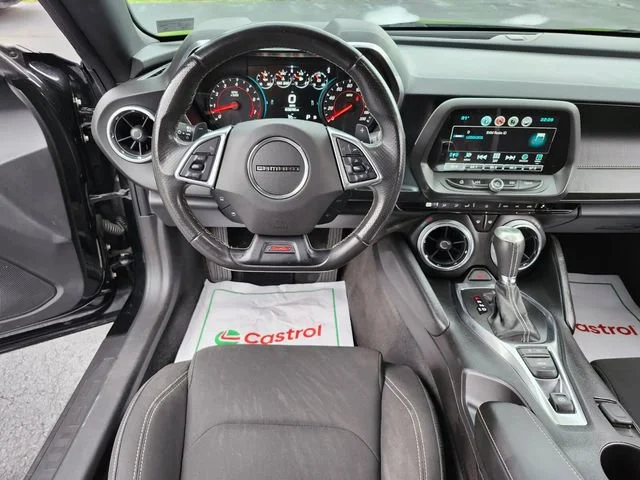 Used 2018 BLACK Chevrolet 1SS image 13