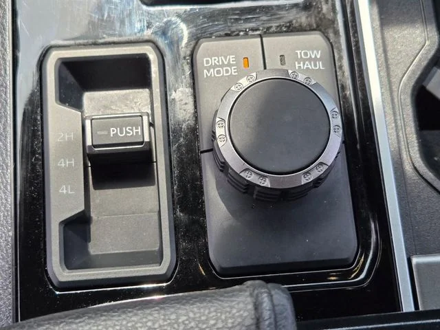 Used 2025 White Toyota SR5 image 31