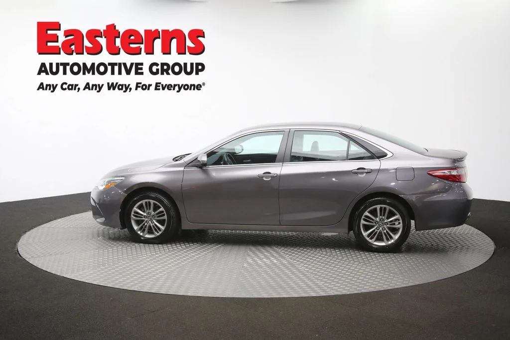 Used 2016 Gray Toyota SE image 60