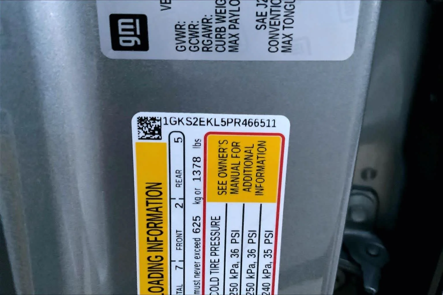 Used 2023 Sterling Metallic GMC Denali Ultimate image 31