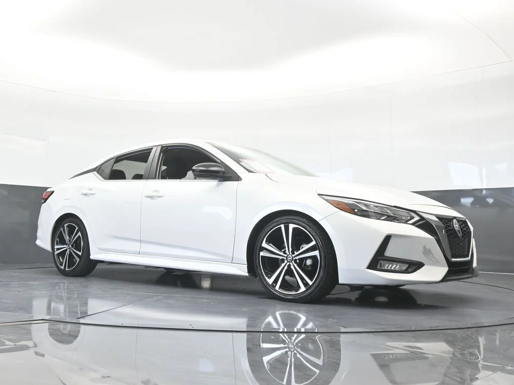 Used 2020 Aspen White Tricoat Nissan SR image 60