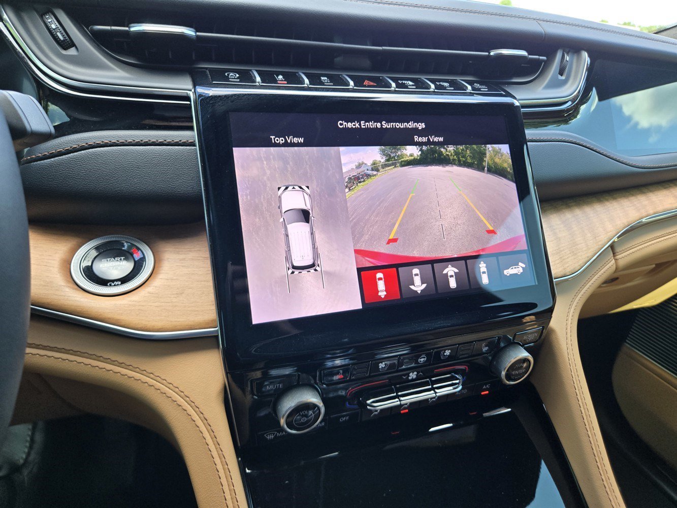 2025 Jeep Grand Cherokee Summit Reserve - Photo 9