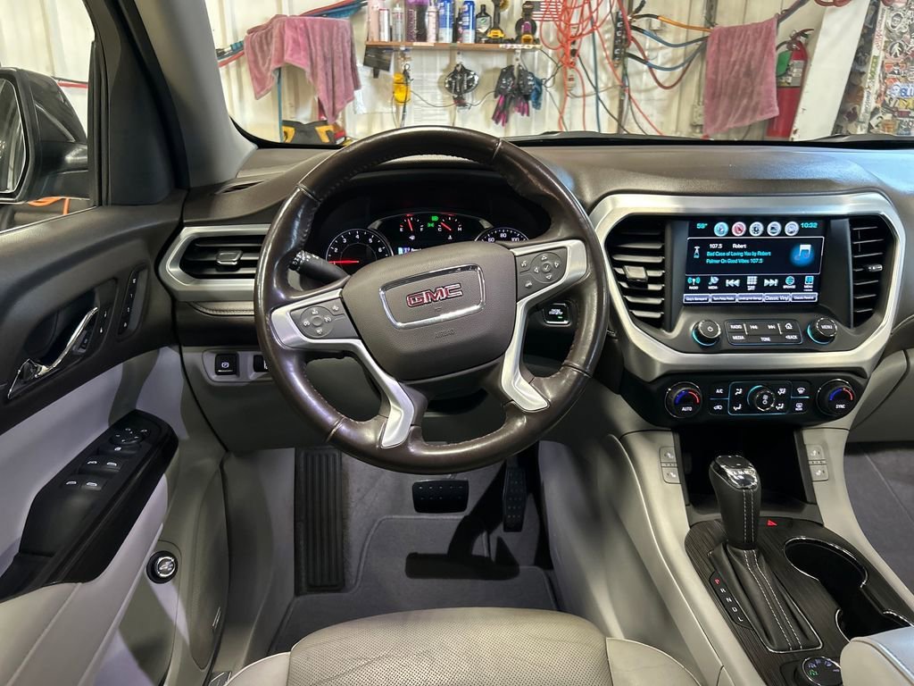 Used 2019 SMOKEY QUARTZ METALLIC GMC SLT image 17