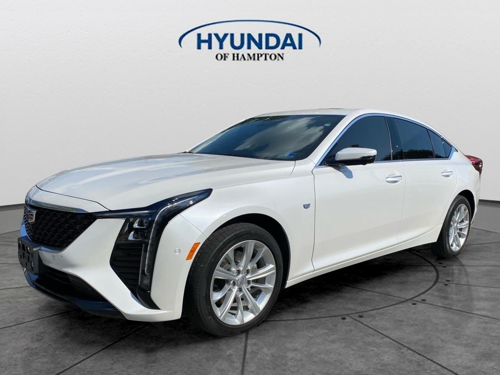 Used 2025 Crystal White Tricoat Cadillac Premium Luxury image 1