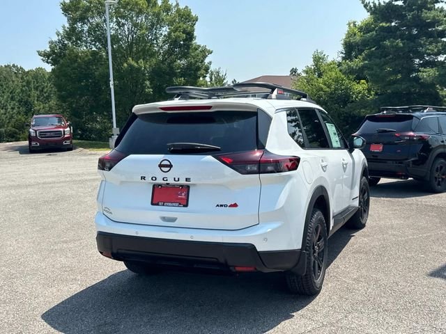 New 2026 Everest White Pearl TriCoat Nissan Rock Creek® image 4