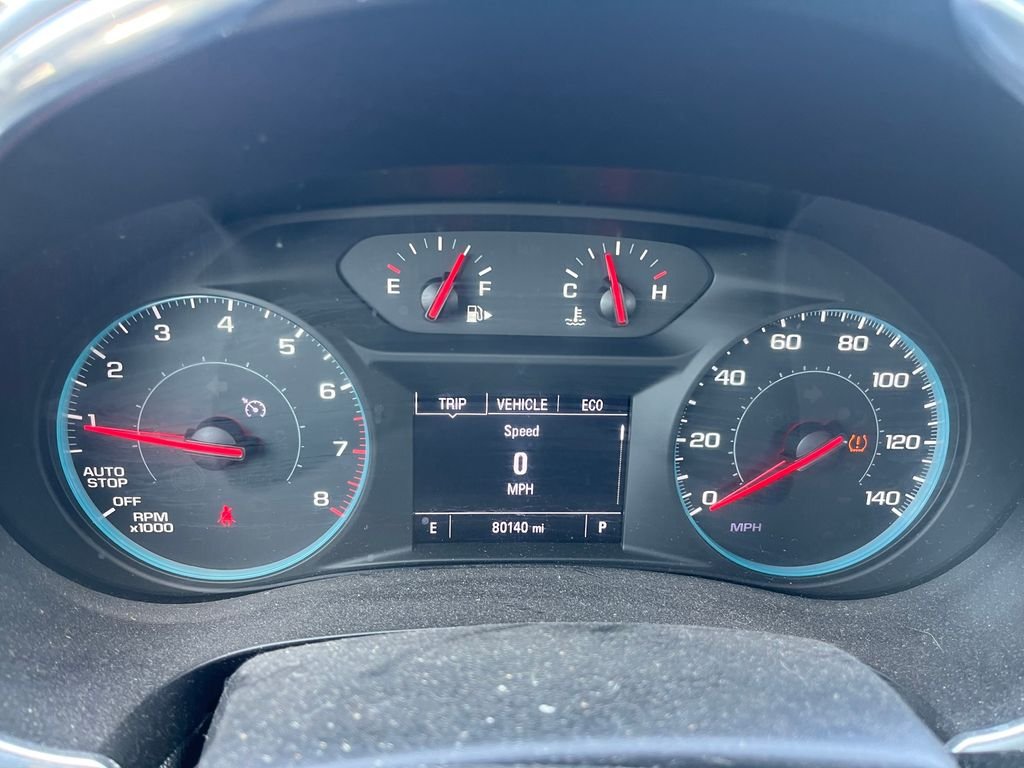 Used 2020 Summit White Chevrolet LT image 9