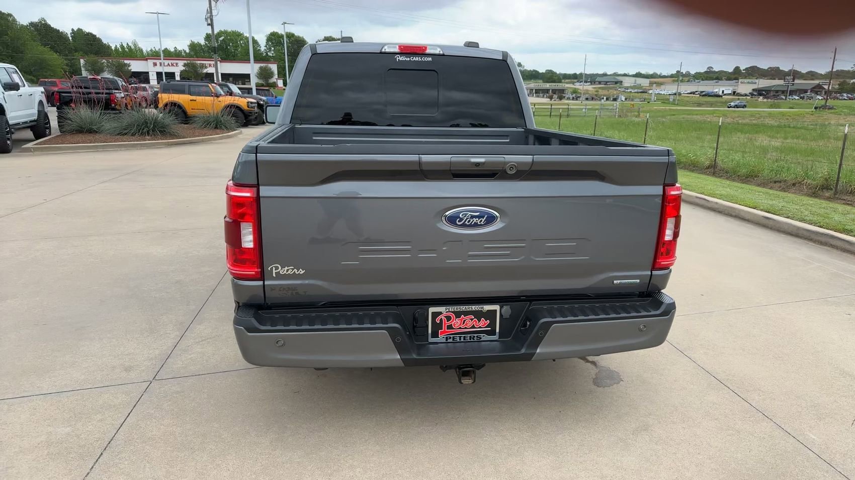 Used 2023 Gray Metallic Ford XLT image 8