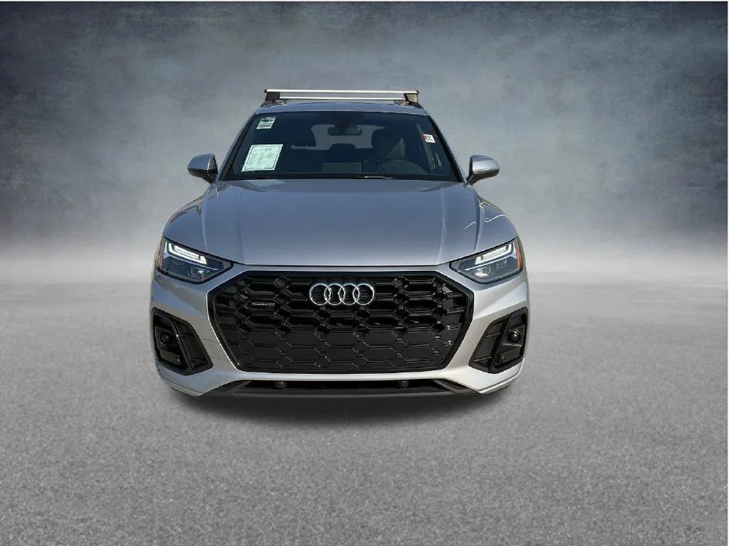 Used 2025 Black Audi 45 S line Premium image 2