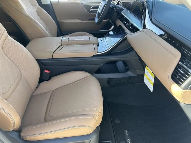New 2027 RADIANT WHITE INFINITI Luxe 4WD image 13