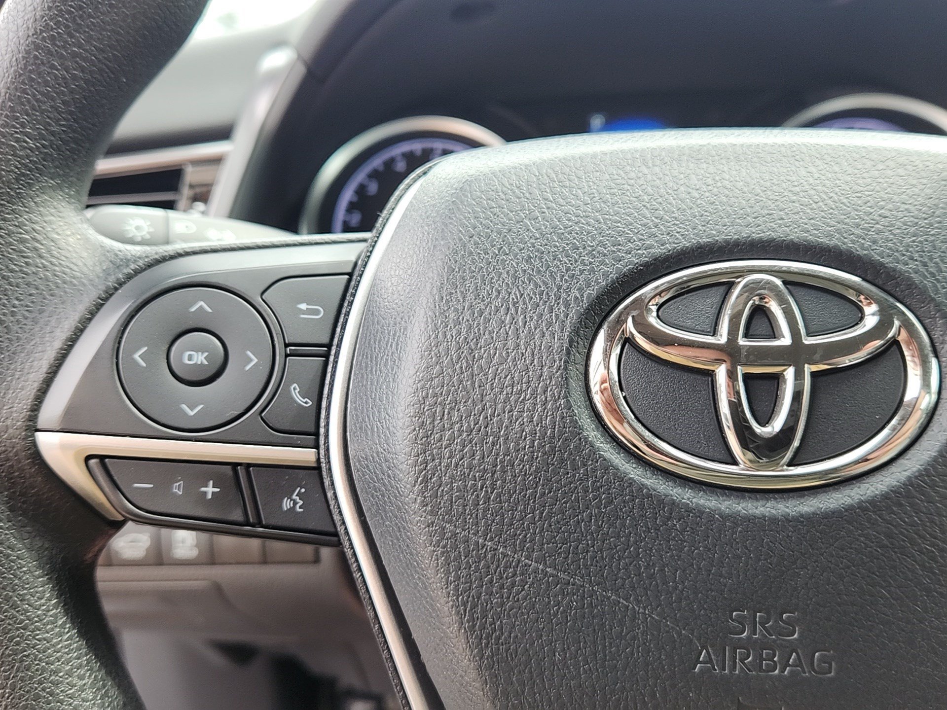 Certified Used 2023 Predawn Gray Mica Toyota LE image 17