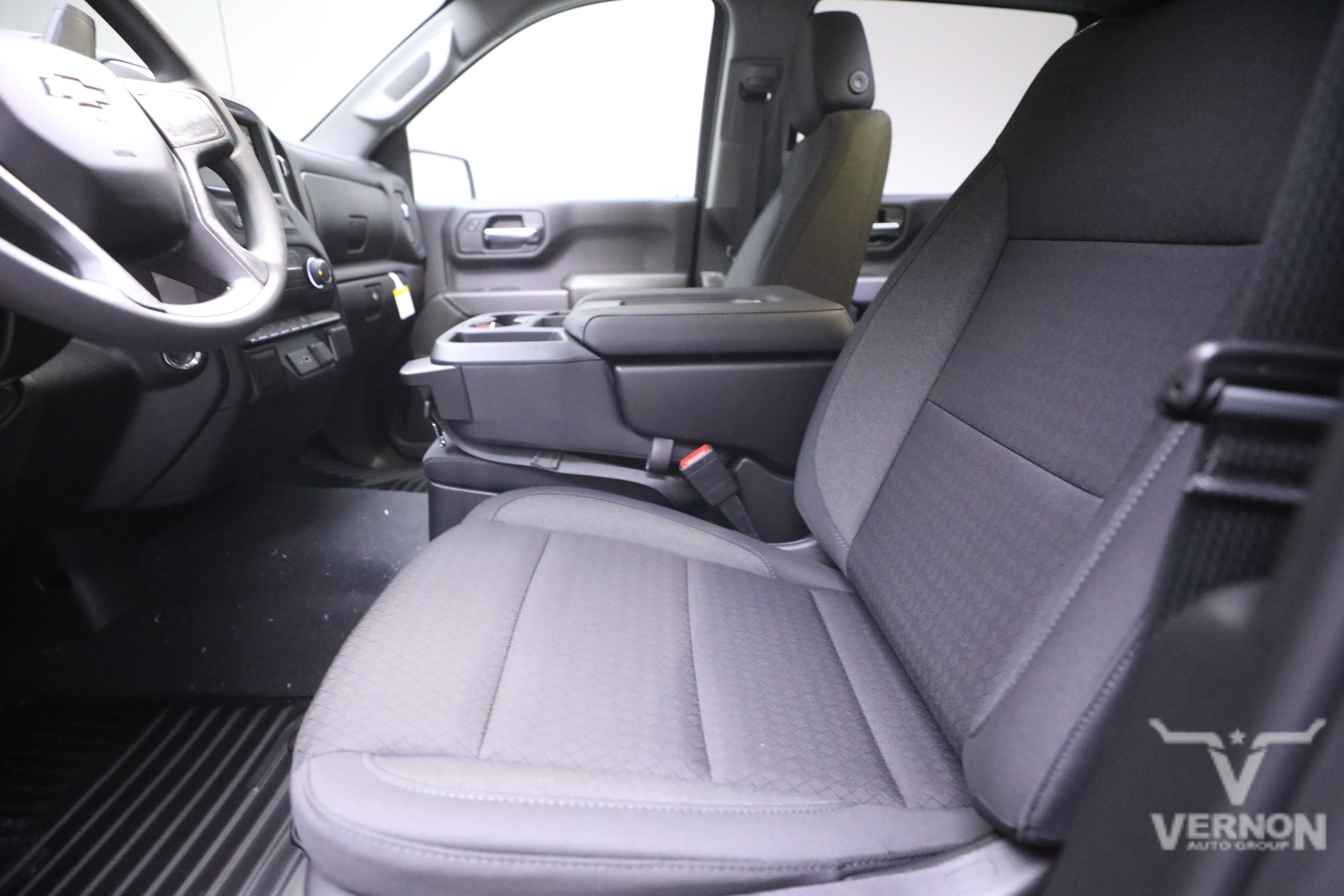 2026 Chevrolet Silverado 1500 Custom - Photo 10