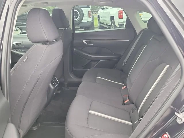 Used 2023 Blue Hyundai SEL image 14