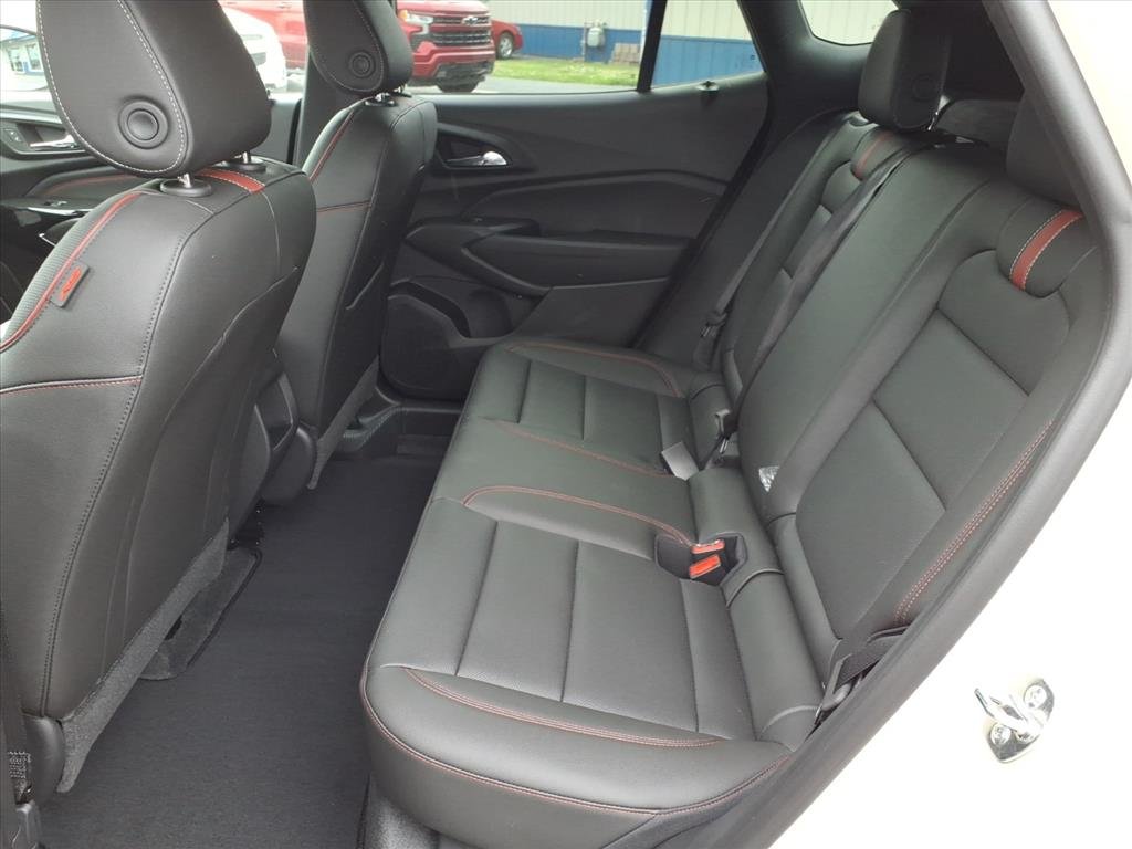 2026 Chevrolet Trax RS - Photo 6