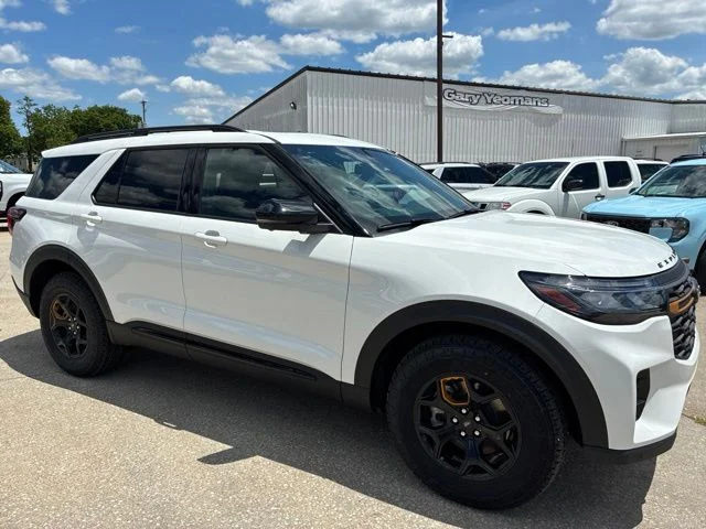 New 2026 White Ford Tremor image 11