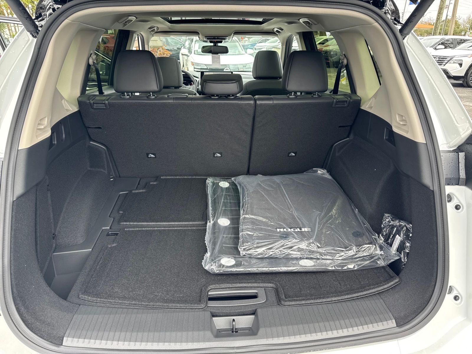 New 2026 Nissan Rogue Platinum 4D Sport Utility