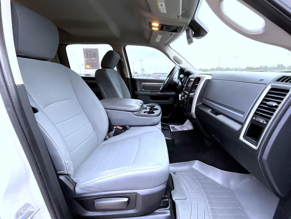 Used 2017 White Ram SLT image 15