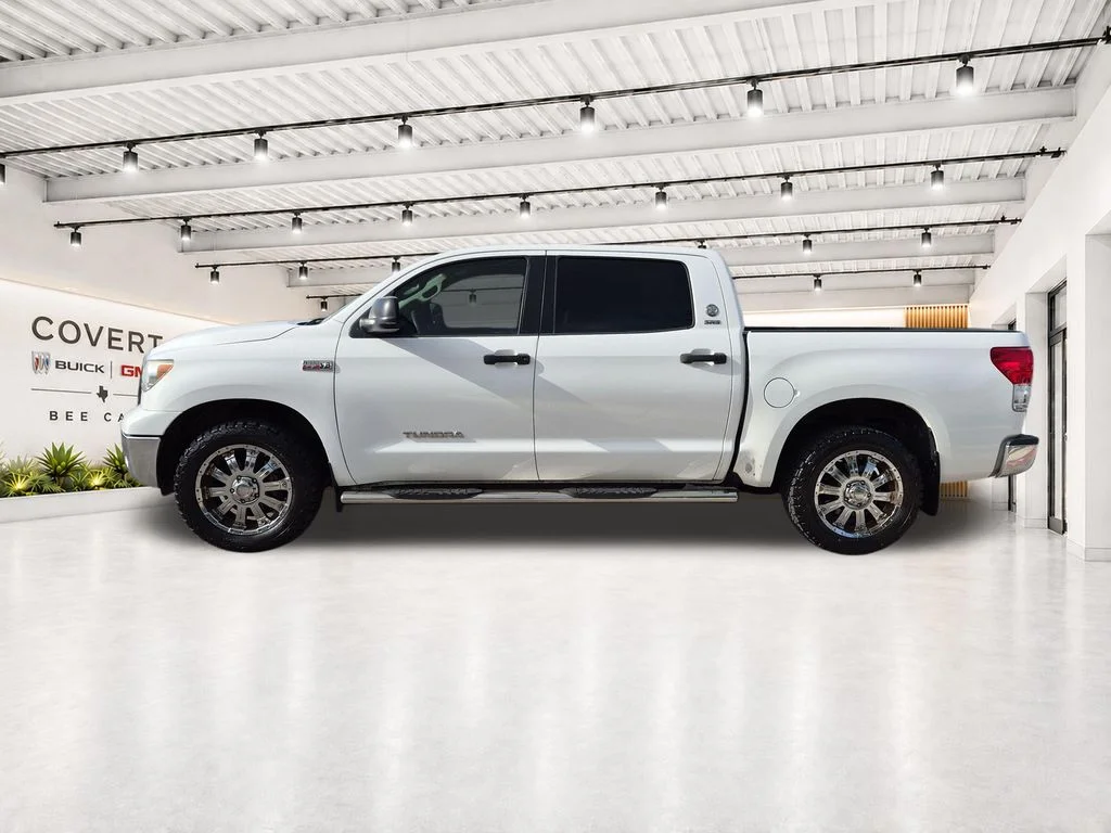 Used 2012 White Toyota Grade image 8