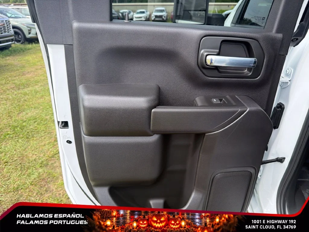 New 2026 Summit White GMC Pro image 23