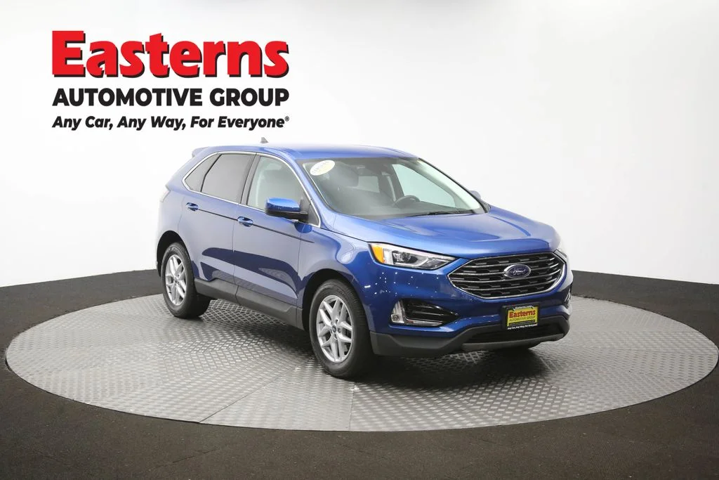 Used 2021 Blue Ford SEL image 48