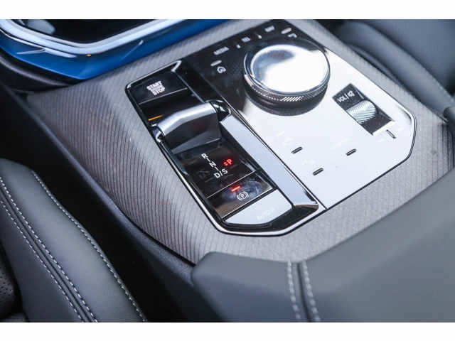 Used 2026 Tanzanite Blue II Metallic BMW 30 xDrive image 16