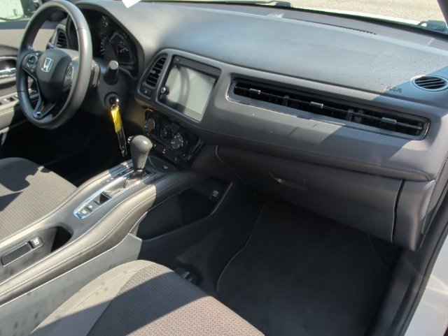 Used 2021 White Honda Sport image 35